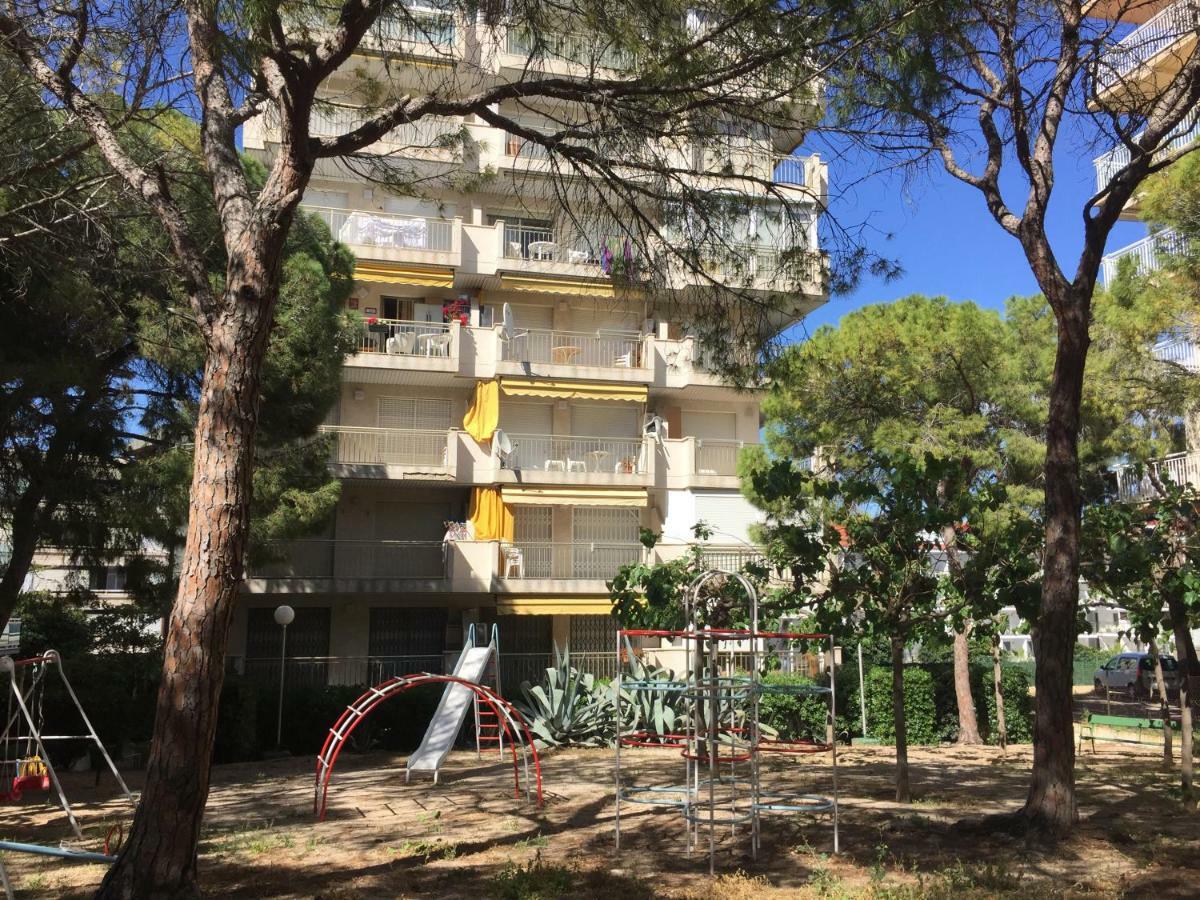 Apartamento Familiar Leomar * Salou