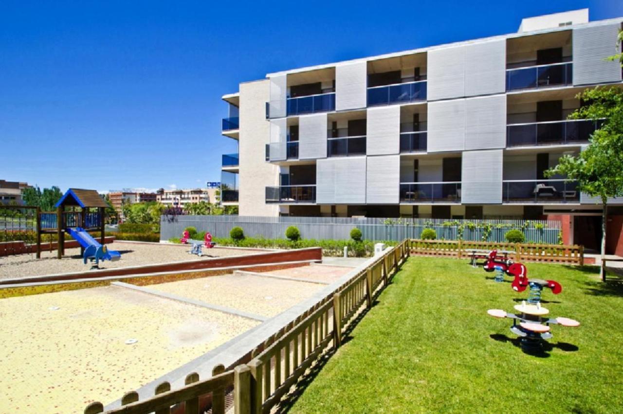 Paradise Village Hogaristic * Salou