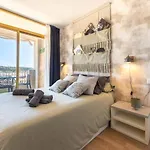 Industrial Loft At The Beach