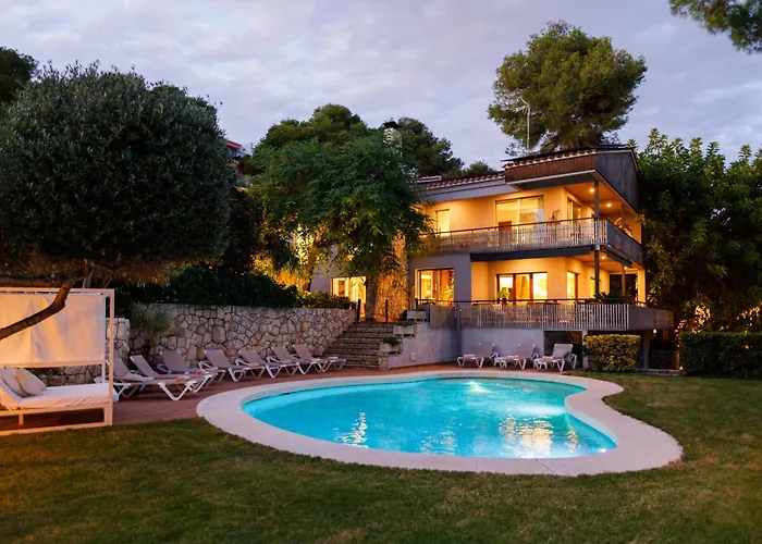 Luxurious Villa La Paz: Beach, Port Aventura Golf