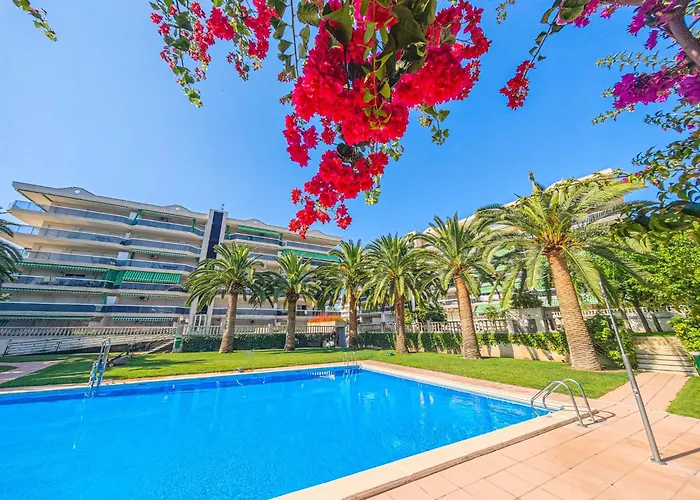 Litoral Costa Dorada - Living Park Only Families