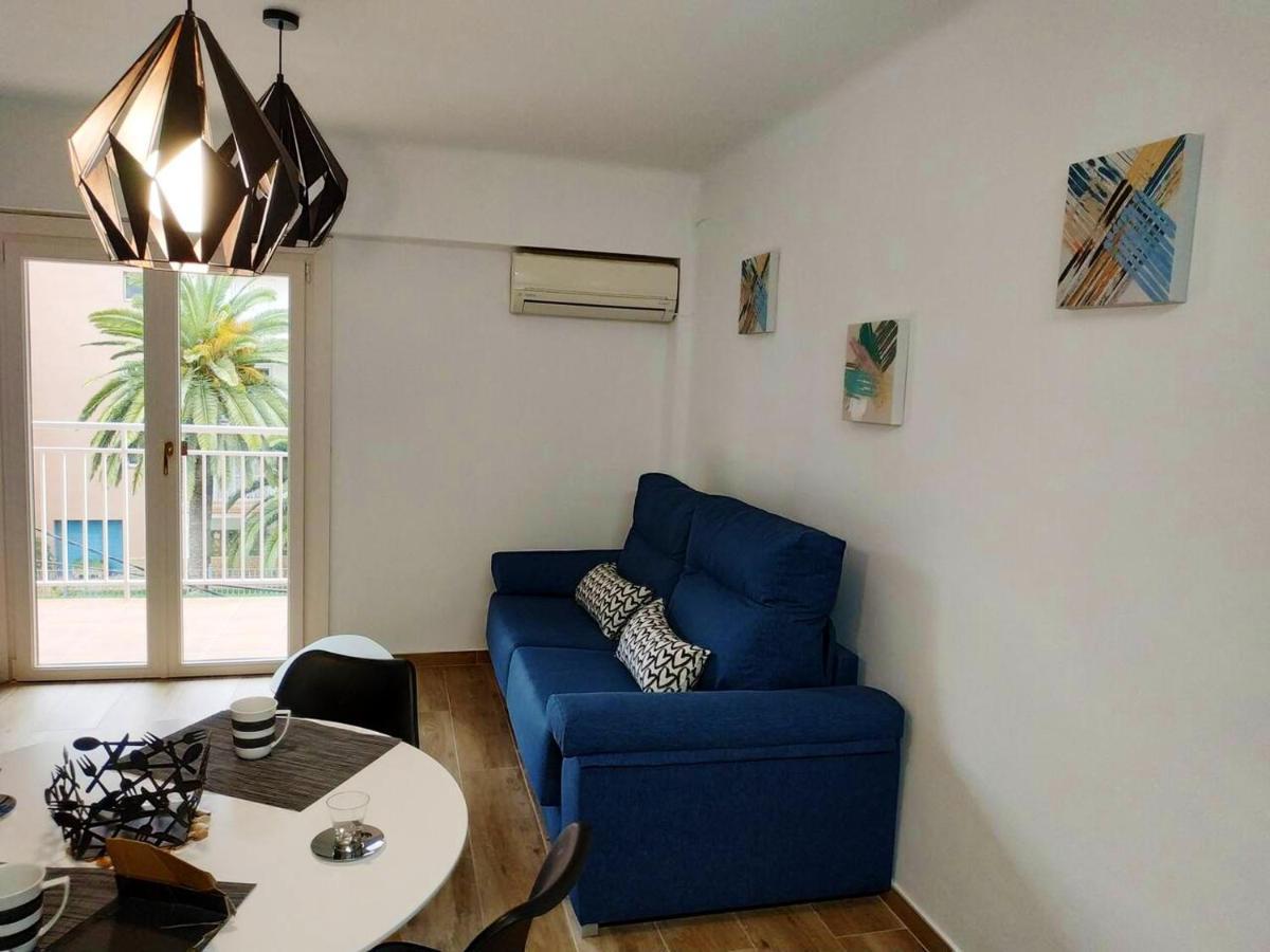 Modern In With Shared Pool 45 M² Apartment Salou