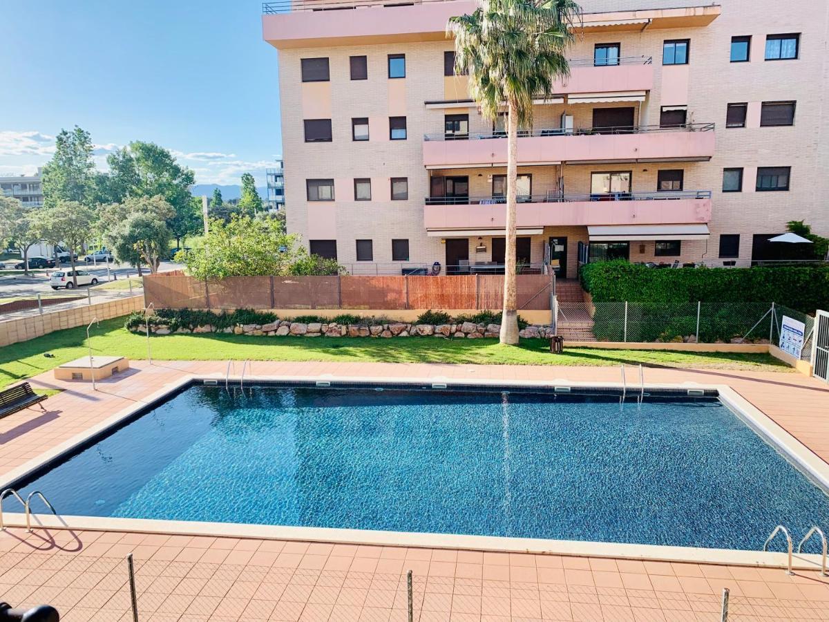 Rosa Sensat Apartment *