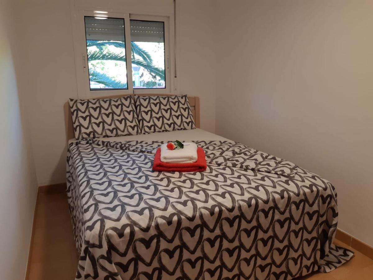 Corcega Palm Beach - Piscina Y Jardin Salou