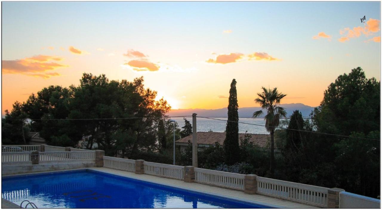 Con Vistas Y Piscina En Salou! * Salou