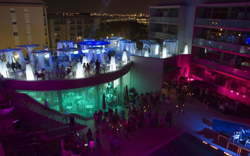 Four Elements Aparthotel