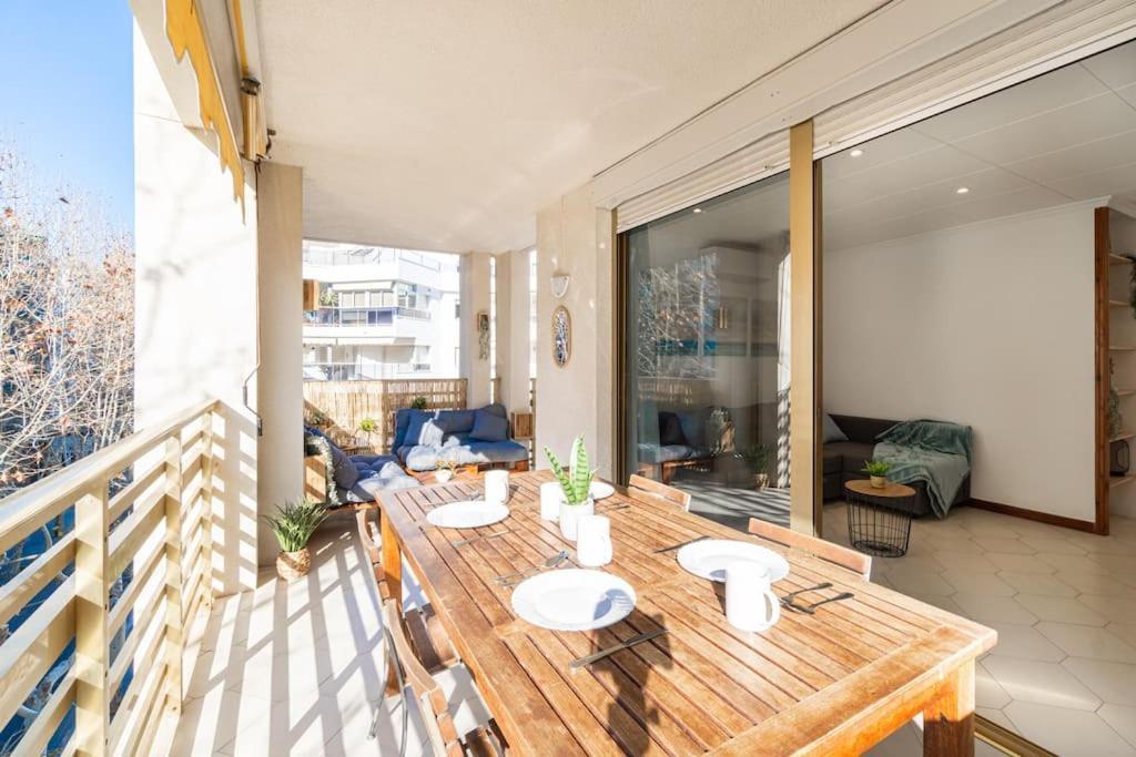 50mbeach-2room-pool-wifi-bigterrace-portavntura-aa10 Apartment *