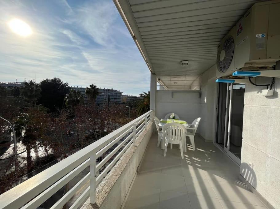 Center-pool-relax-2bed-portaventura-aa9 Apartamento Salou