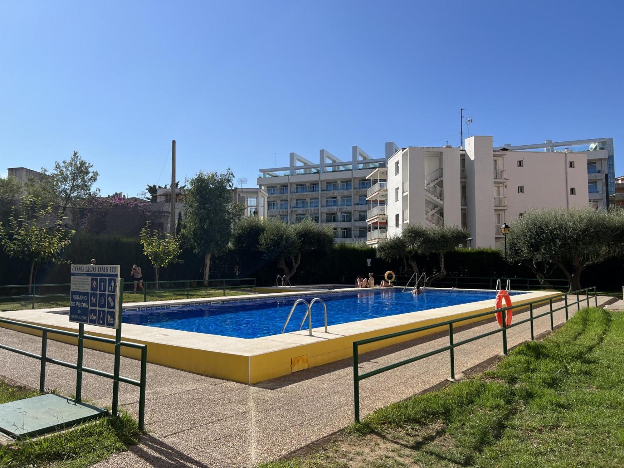 Adriatico Hospitalet Apartamento *