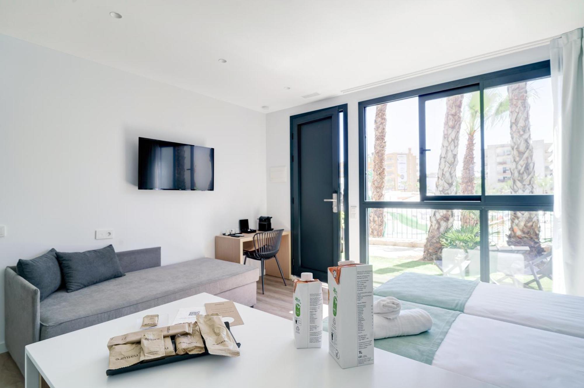 Hotel Alannia 4*