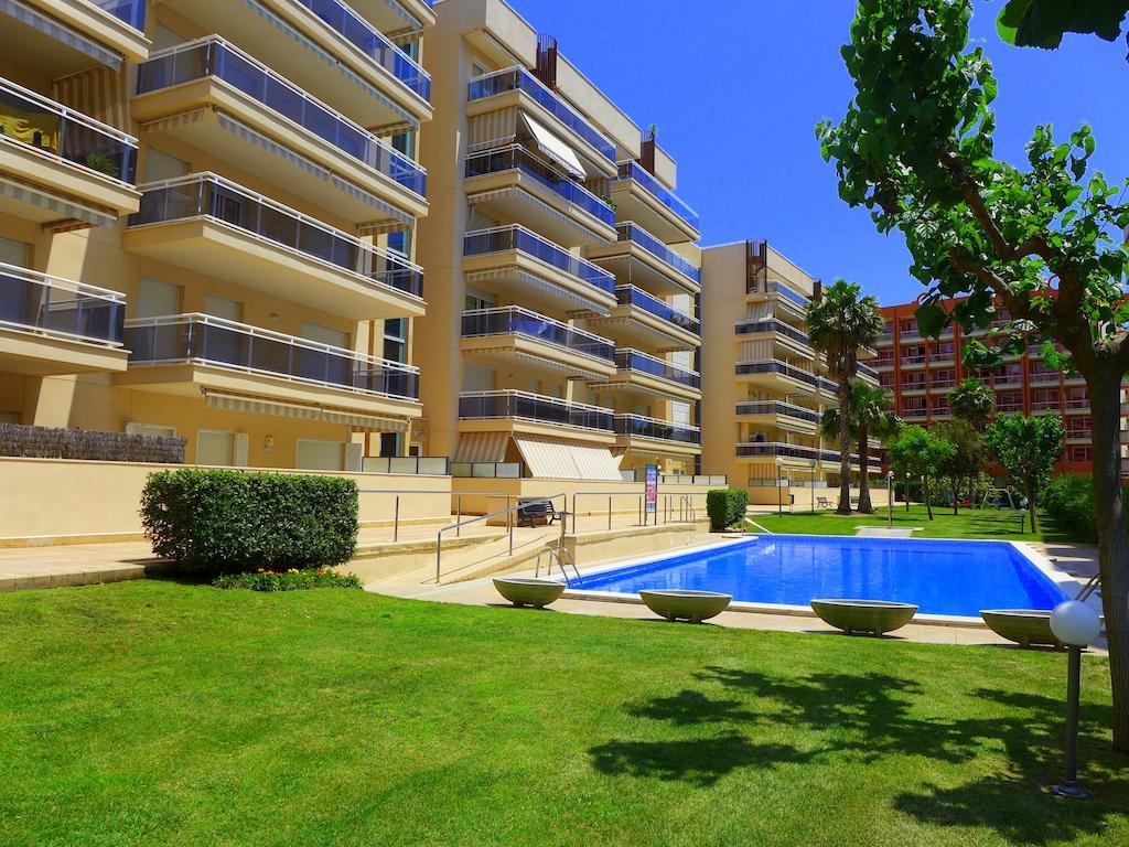 Rentalmar Ventura Village Apartment