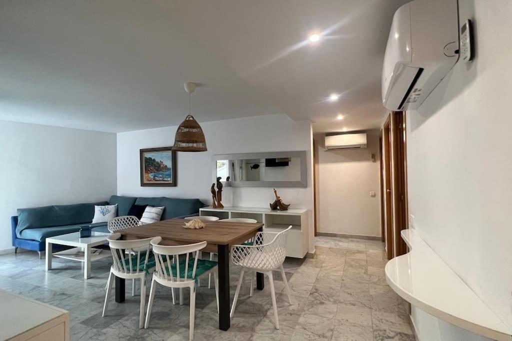 Primera Linea De Mar Con Jardin Salou