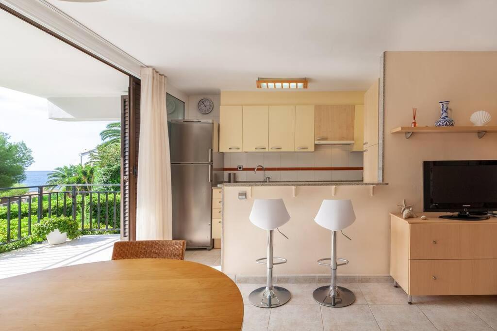Apartment 50 Meters From Cala Crancs- Terrace And Seaviews *
