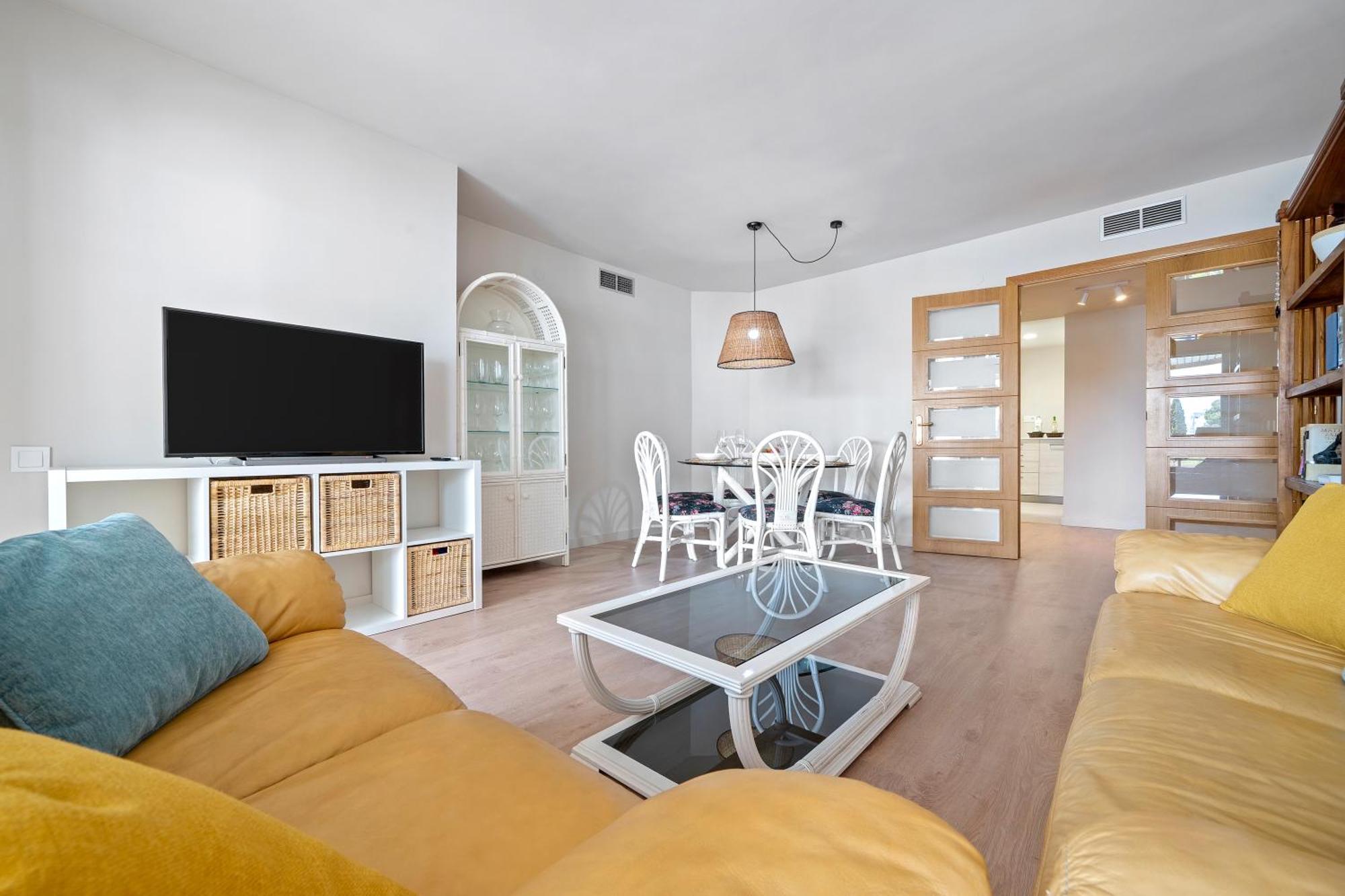 Luxury With Sea View And Parking Salou