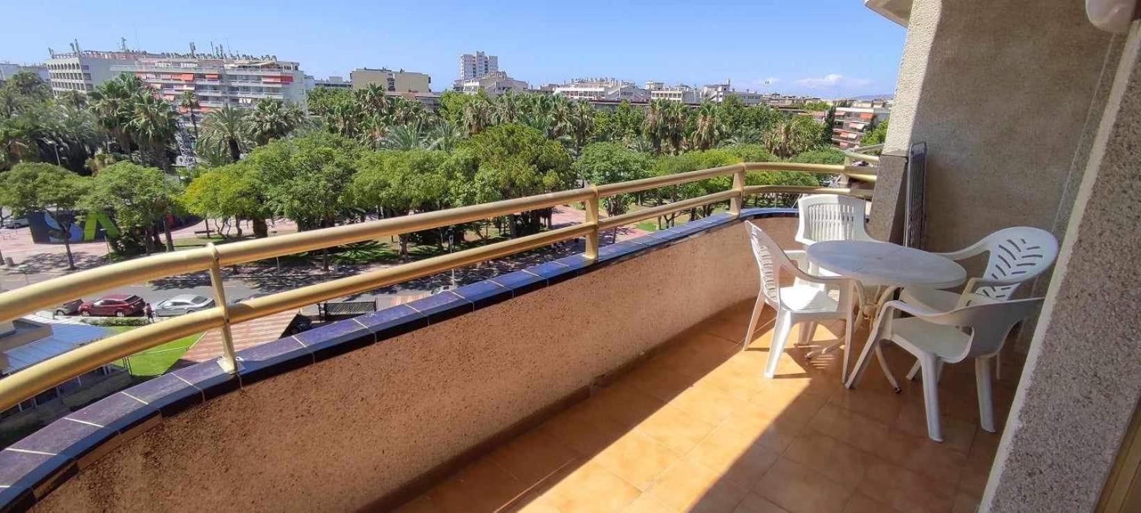 Apartment Cordoba Center! Port Aventura 10-15min! *