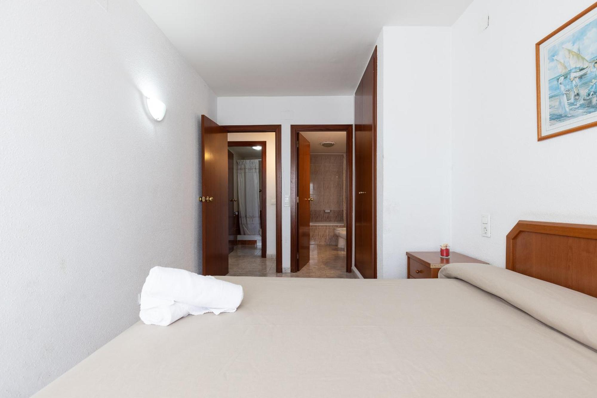 Rentalmar Ventura Village Apartment *