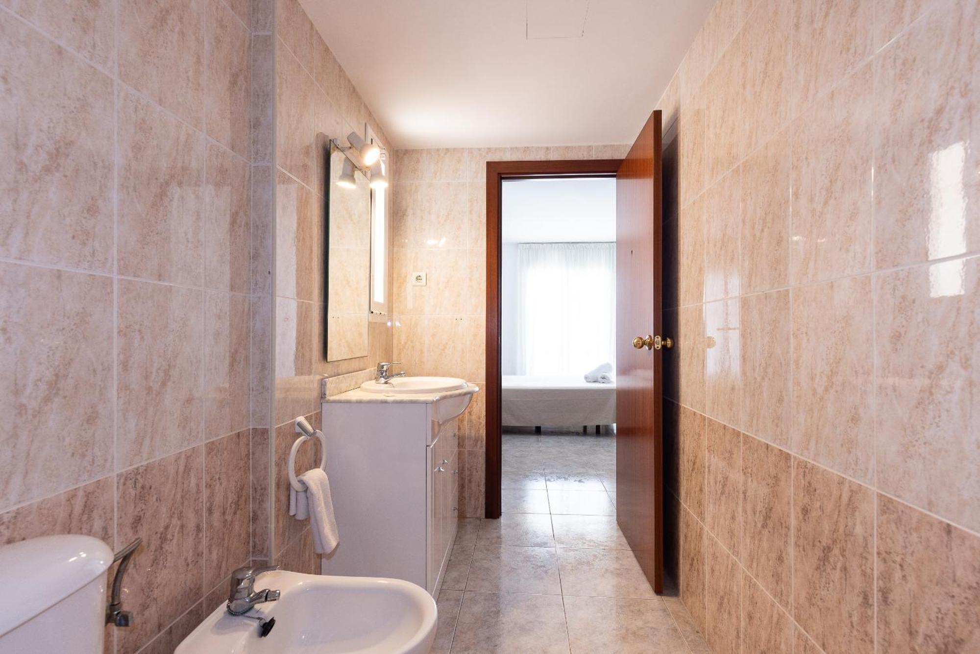 Rentalmar Ventura Village Families * Salou