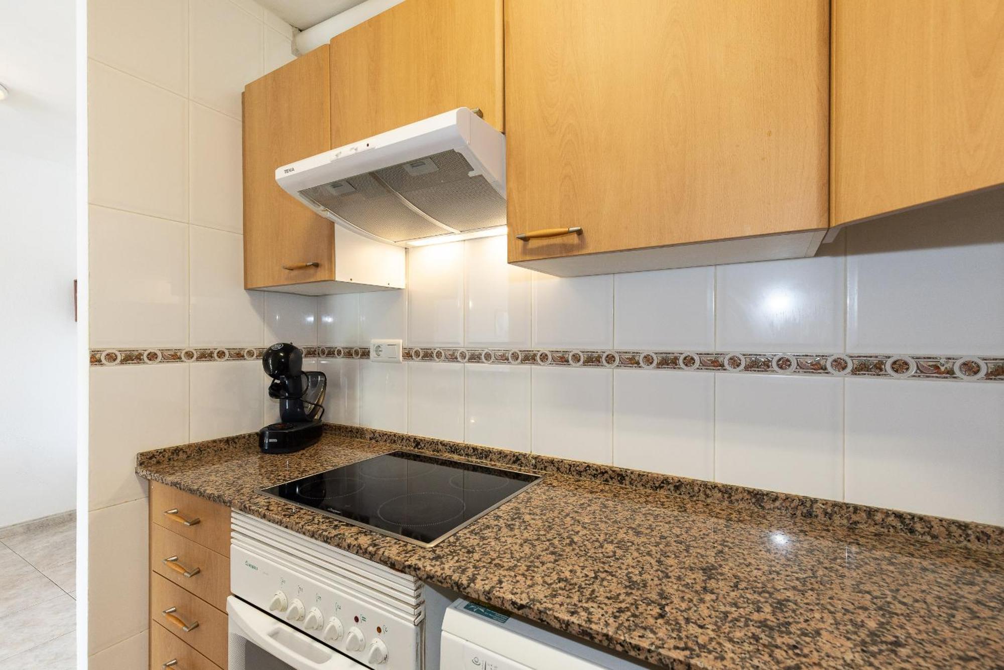 Rentalmar Ventura Village Apartment *