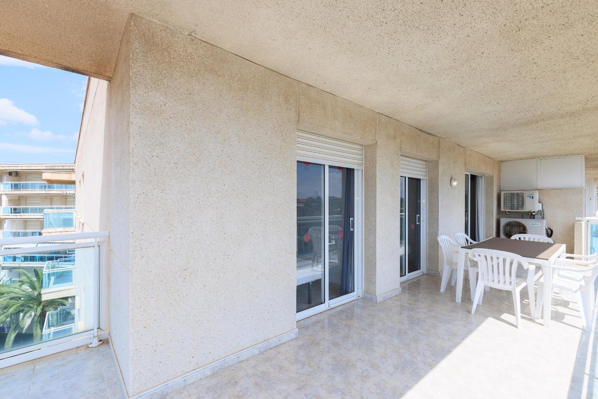 Rentalmar Ventura Village Apartment