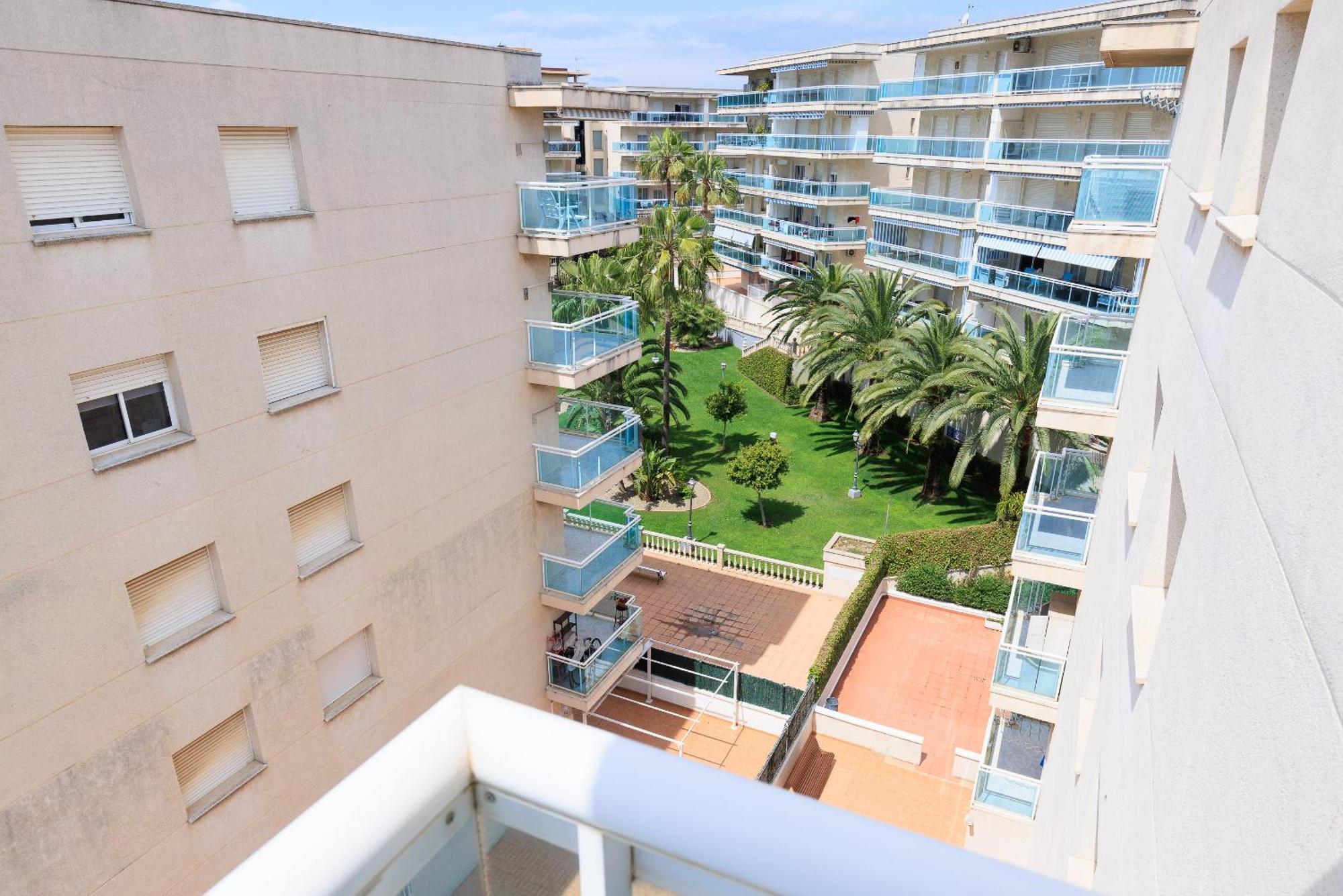 Rentalmar Ventura Village Families