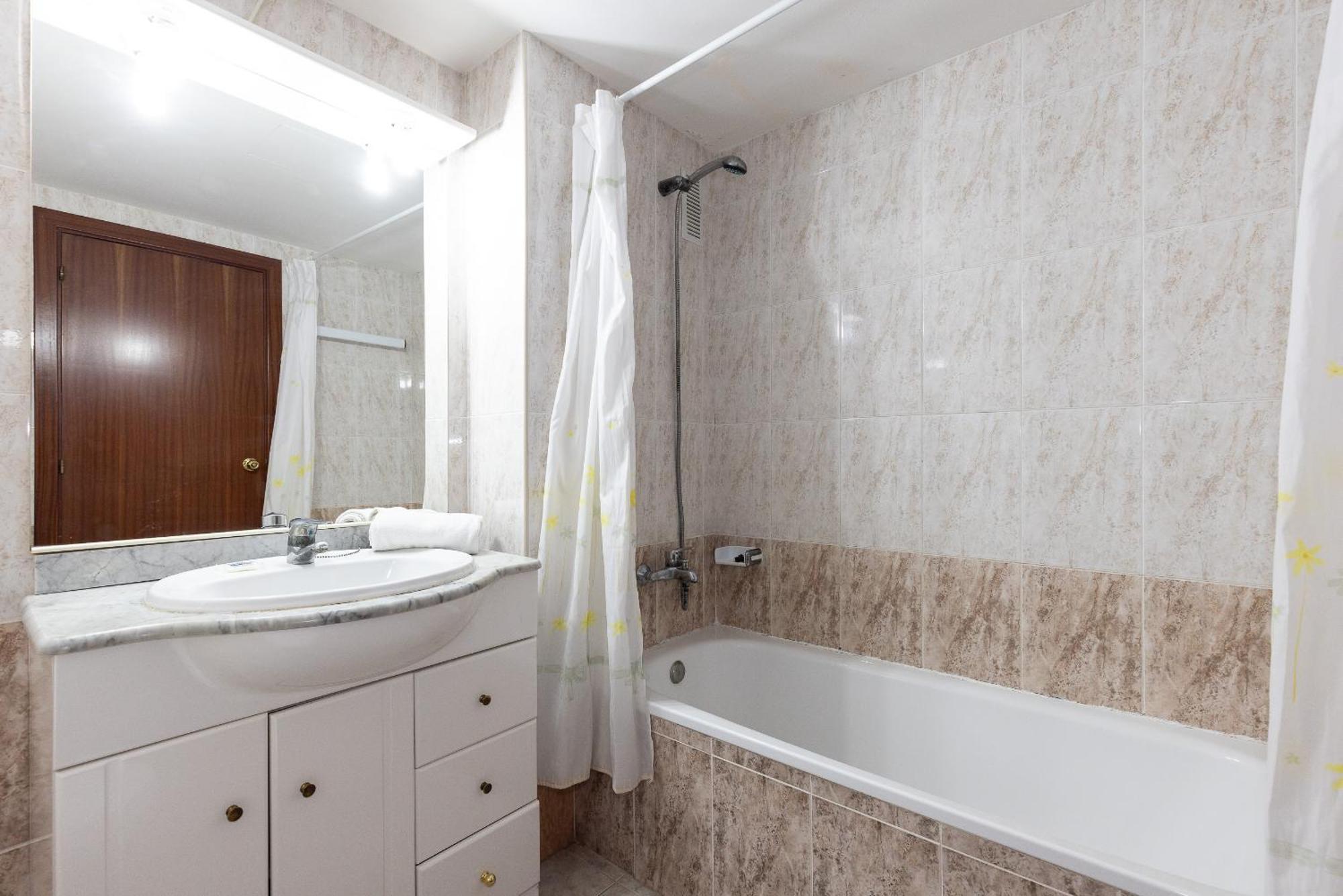 Apartment Rentalmar Ventura Village *