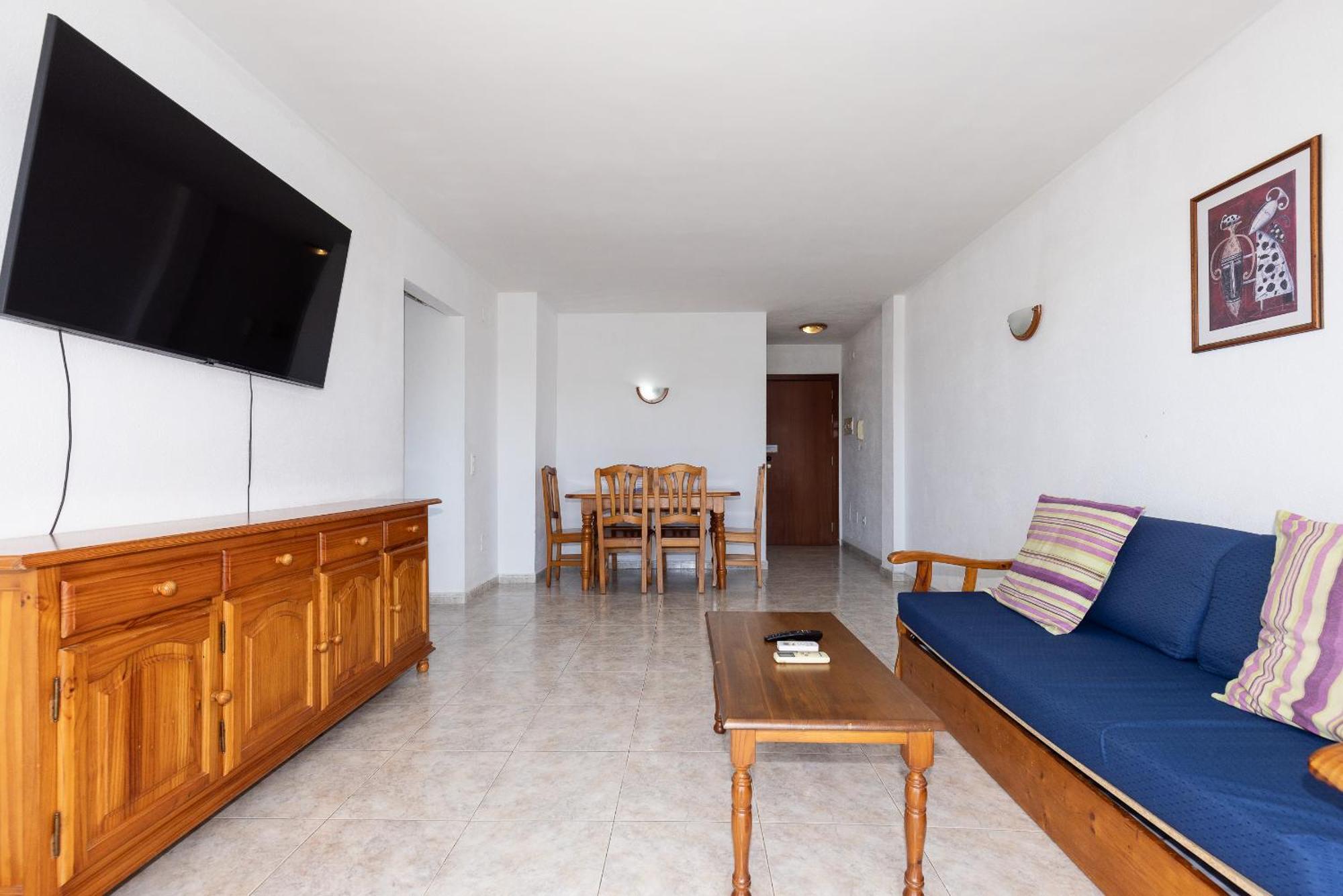 Rentalmar Ventura Village Families *