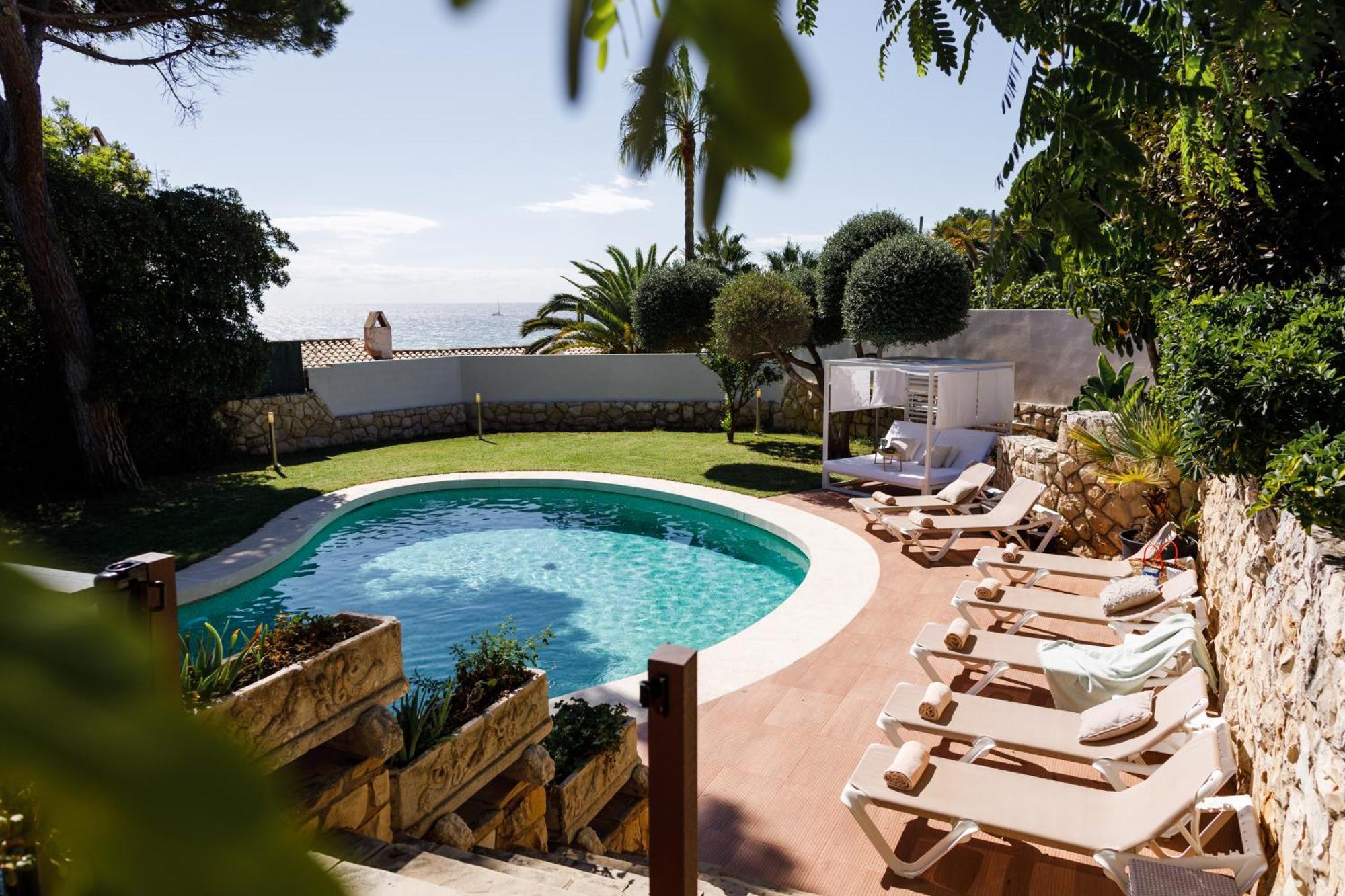 Luxurious La Paz: Beach, Port Aventura Golf * Salou
