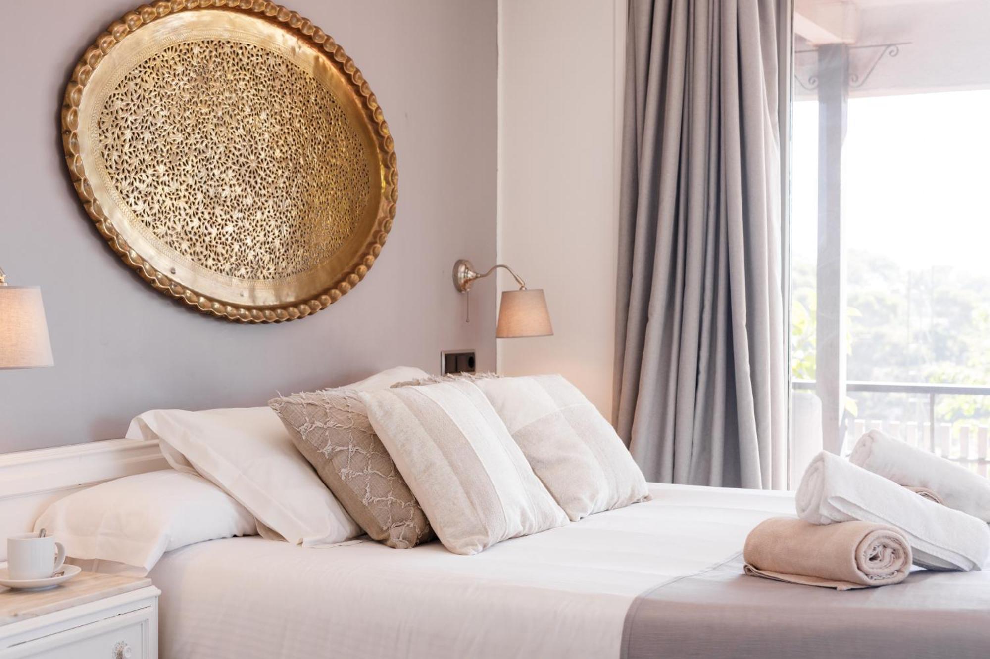 Luxurious La Paz: Beach, Port Aventura Golf Villa *