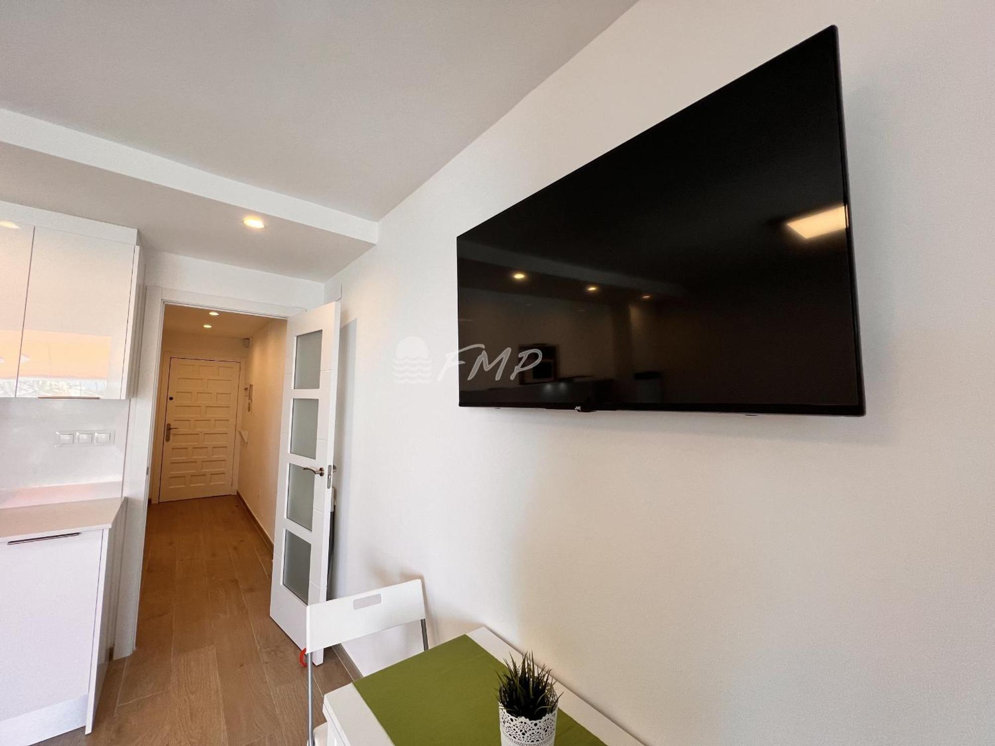 Maritim Green Sea View Wifi Apartment