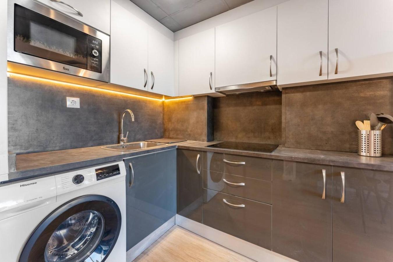 Apartment Industrial Loft At The *
