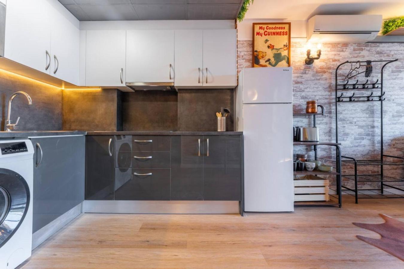 Industrial Loft At The Salou