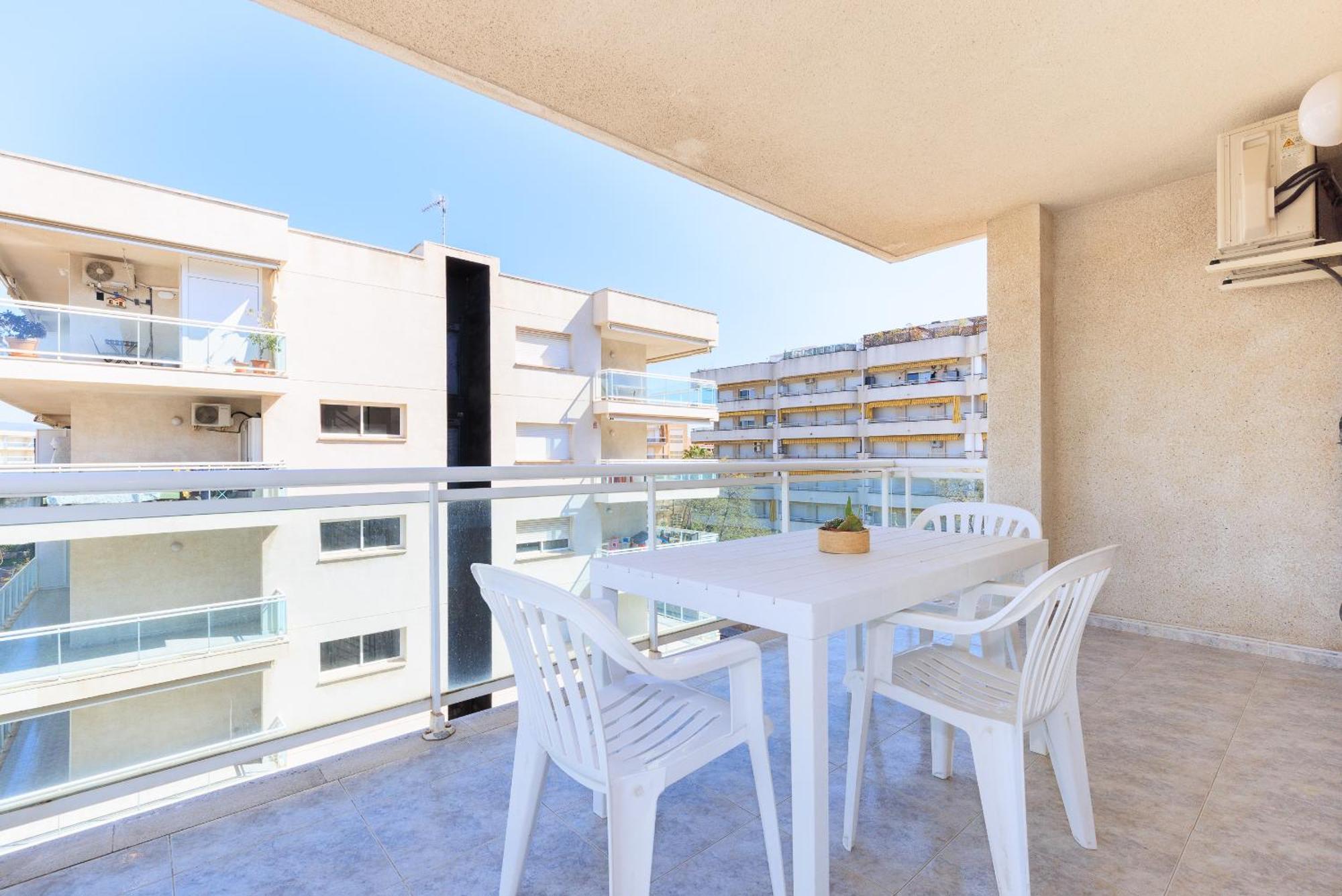 Rentalmar Aventura * Salou