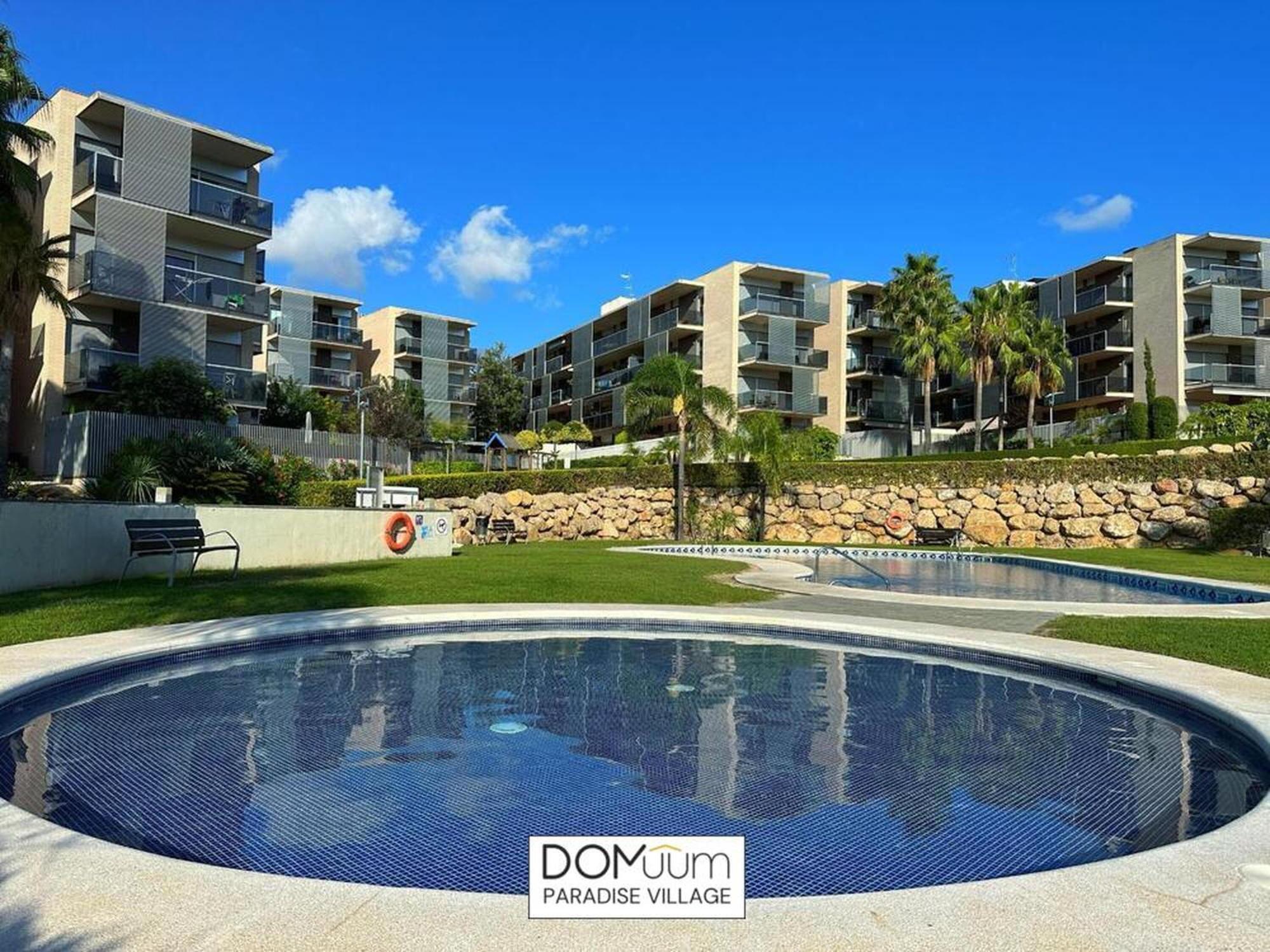Domuum Holidays - Paradise Village Ii