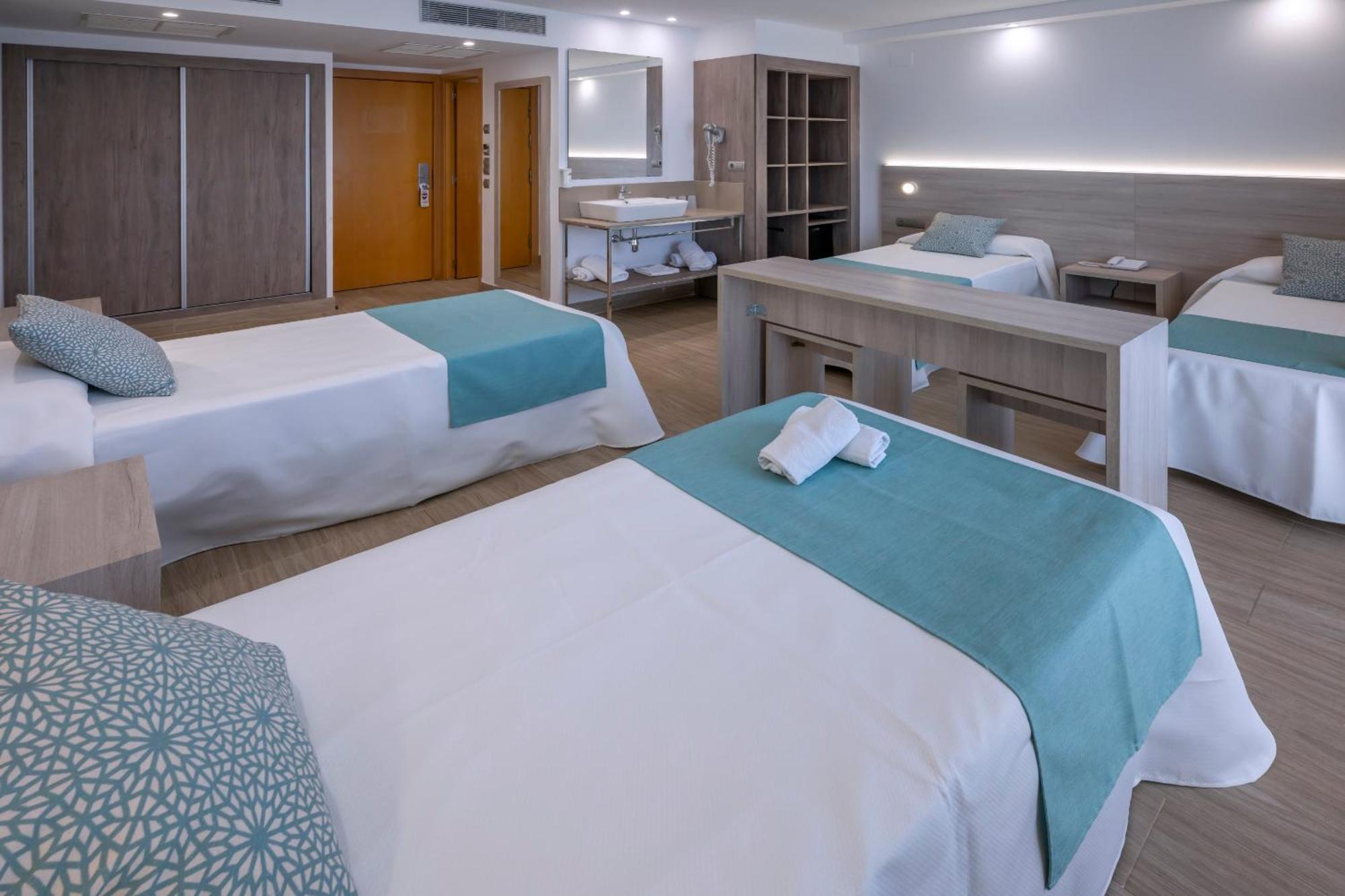 4r Park Ii Hotel