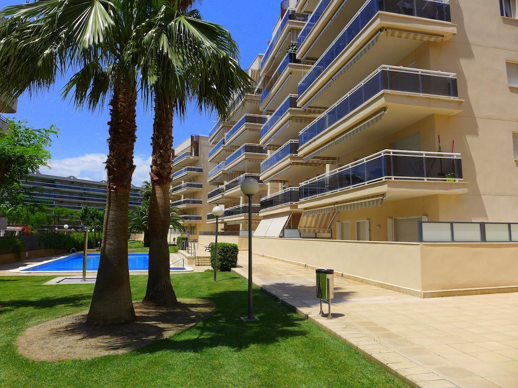 Rentalmar Ventura Village Families