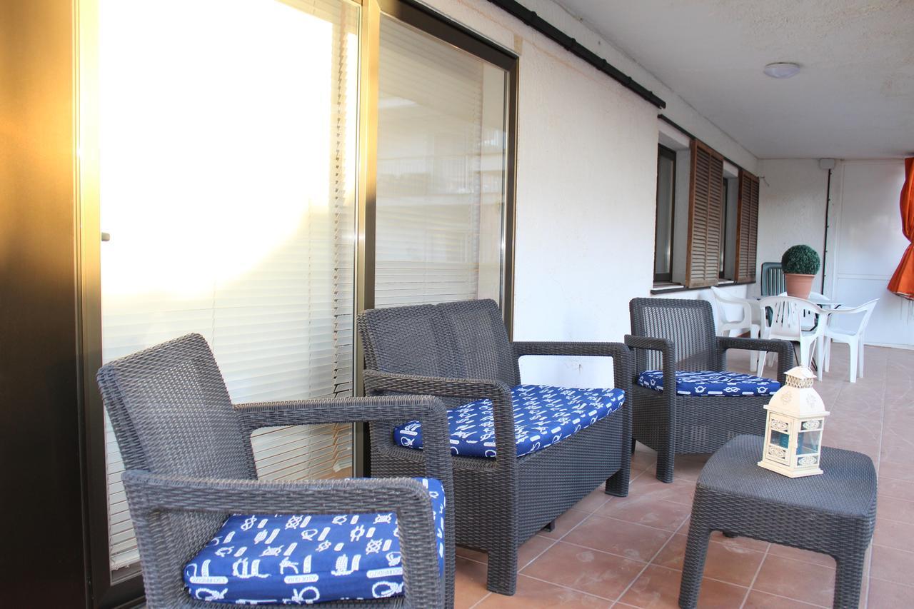 Platja Llarga Nuria Apartment Salou