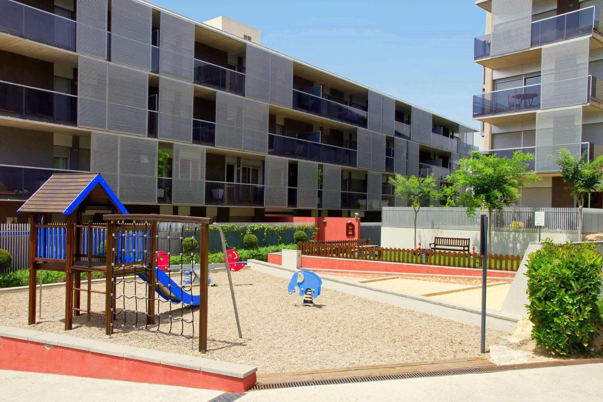 Paradise Village Litoral Costa Dorada Apartment *