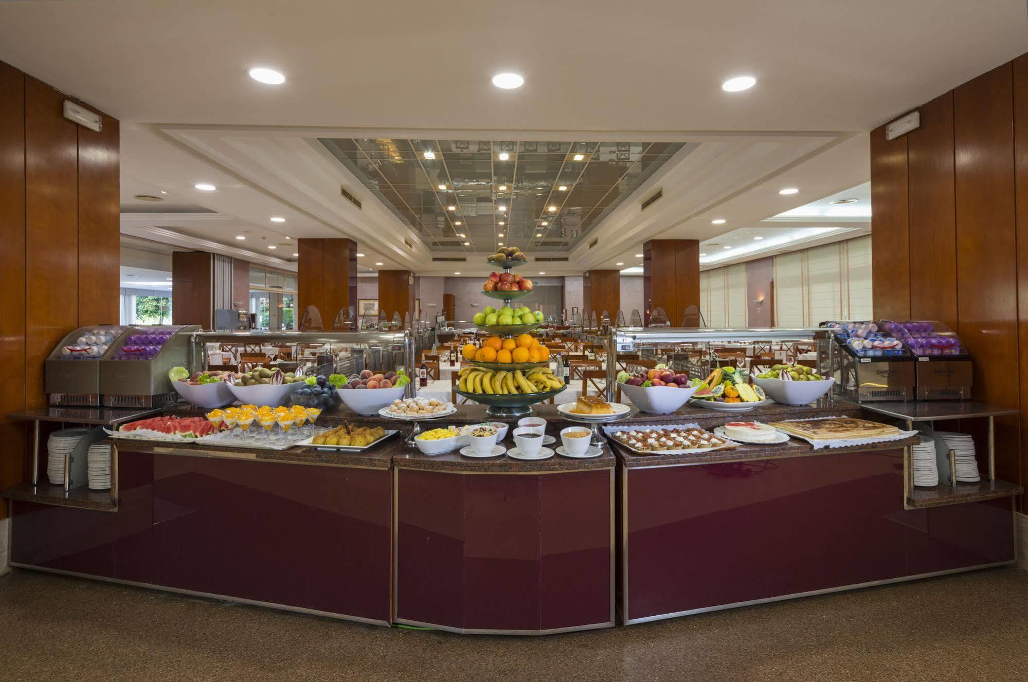 4r Gran Regina Hotel