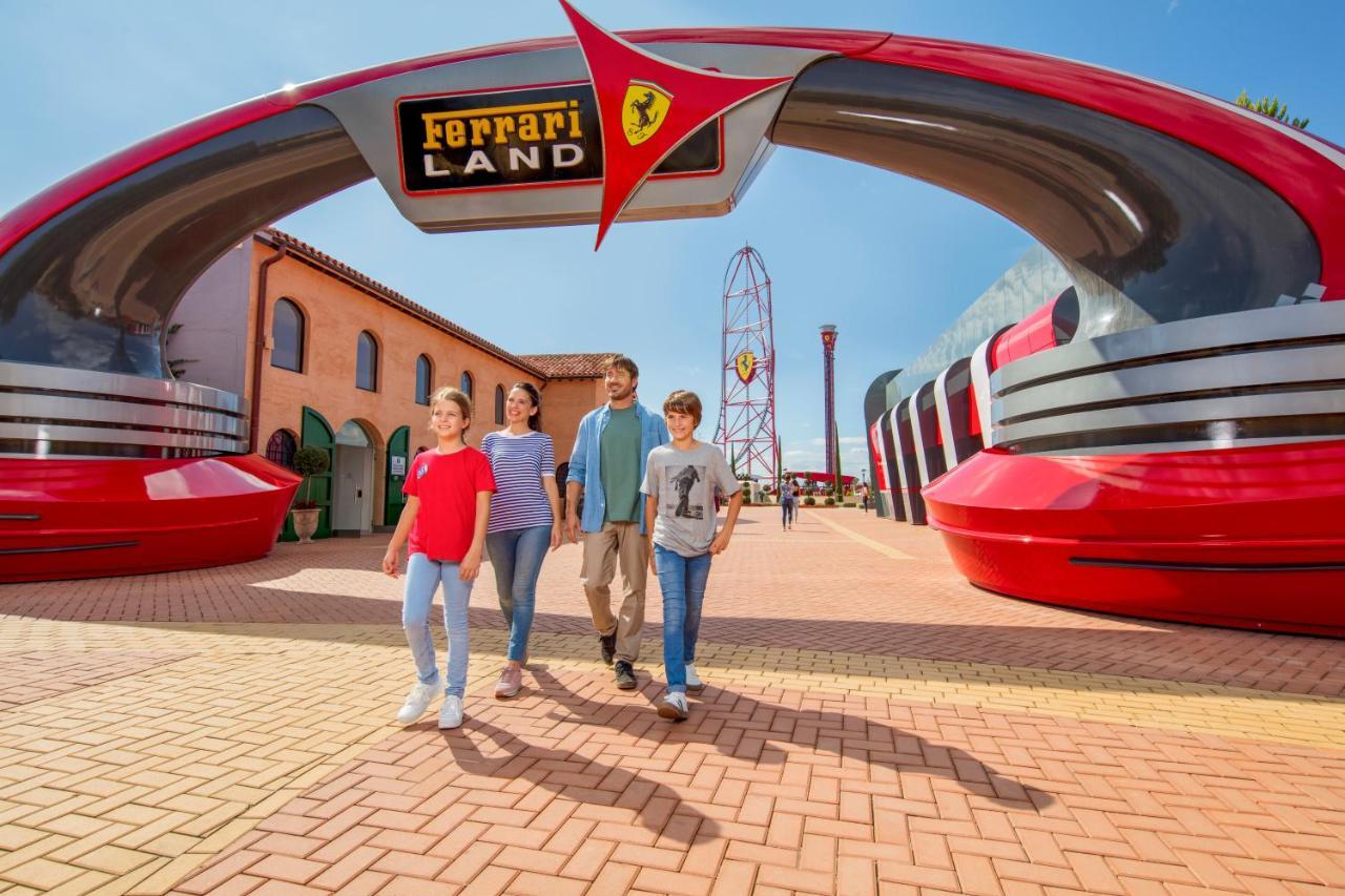 Hotel Portaventura El Paso: Theme Park Access Included 4*