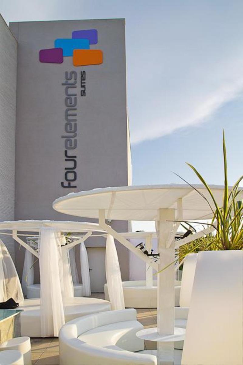Aparthotel Four Elements 4*