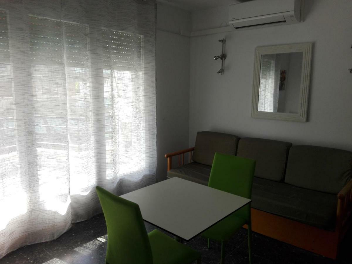 Apartment Zeus Alexis Ii *