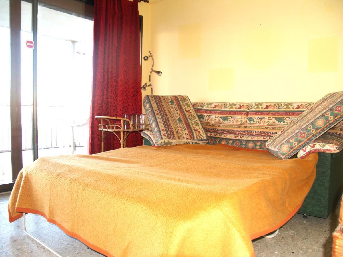 With Direct Access To The Sea Apartment