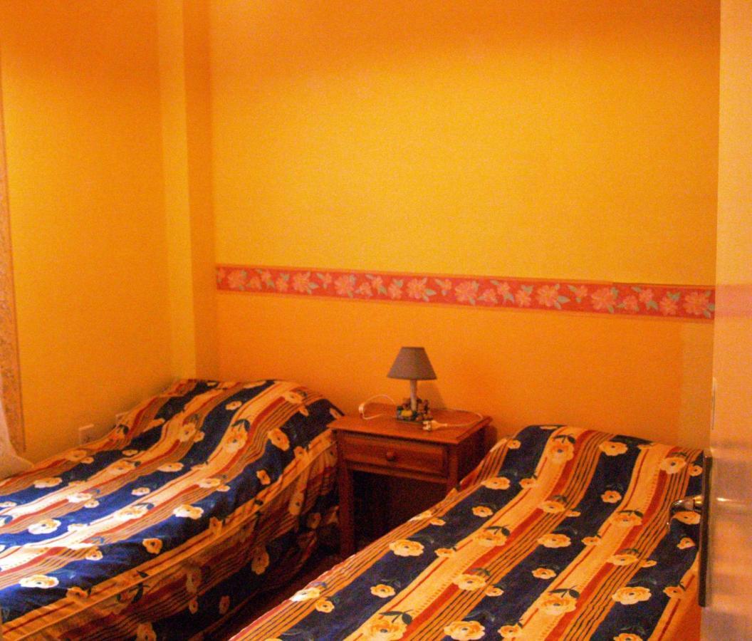 With Direct Access To The Sea * Salou