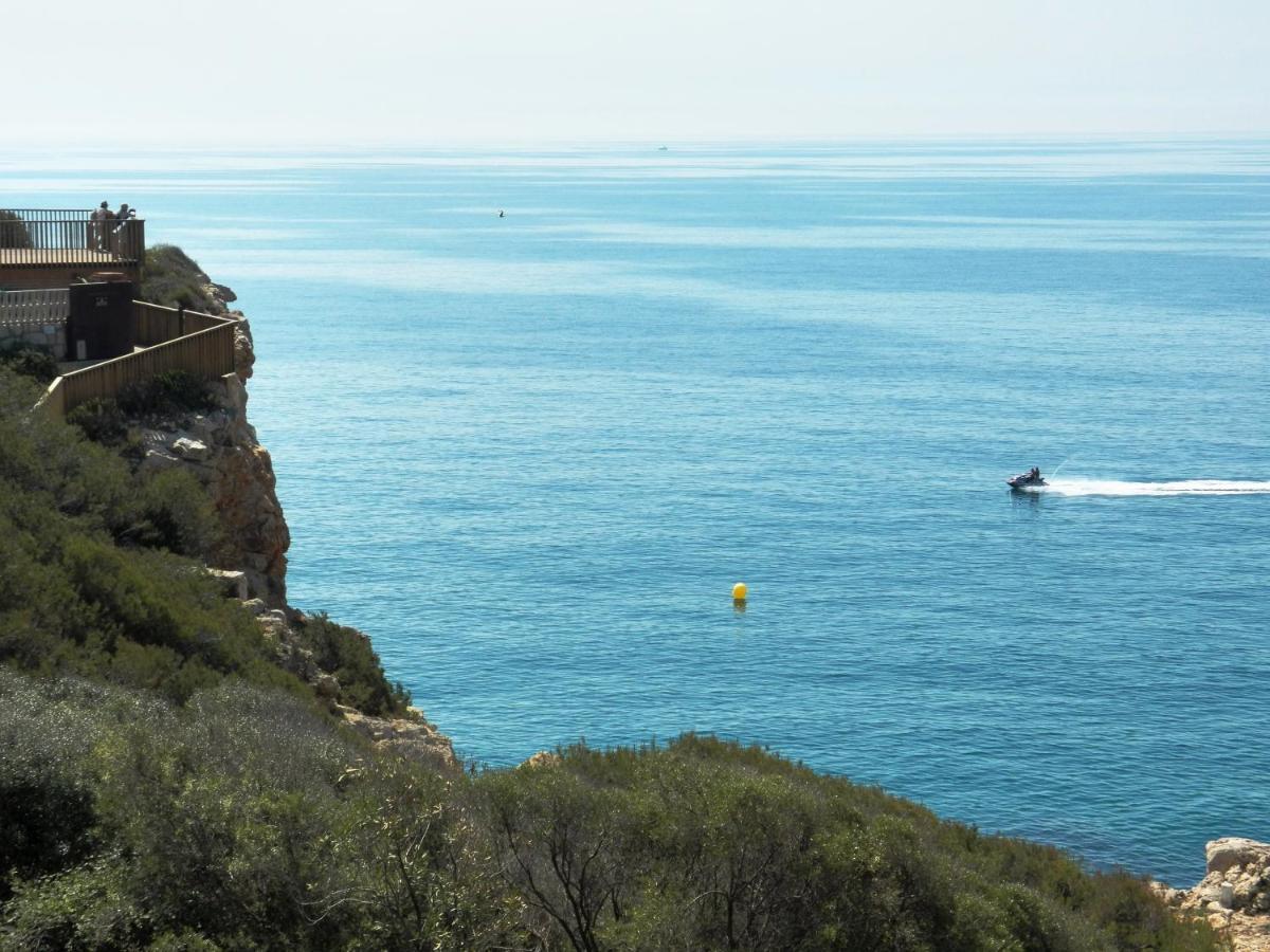 With Direct Access To The Sea Apartment Salou