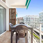 Hauzify I Apartament Miravet