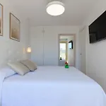 Prime Location Penthouse With Stunning Sea Views