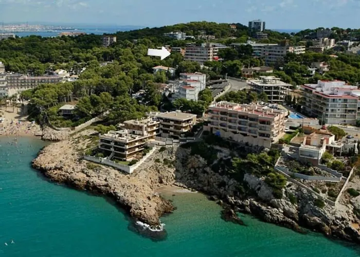 Salou Oromar Familiar