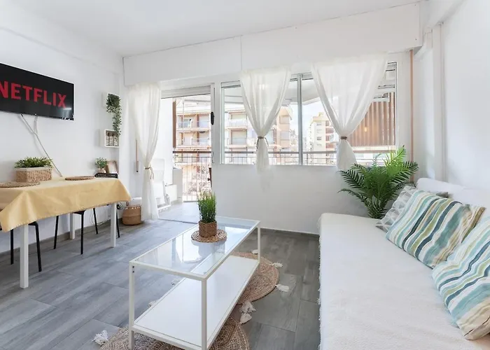 Salou Seafront! Private Terrace - Ac & Wifi