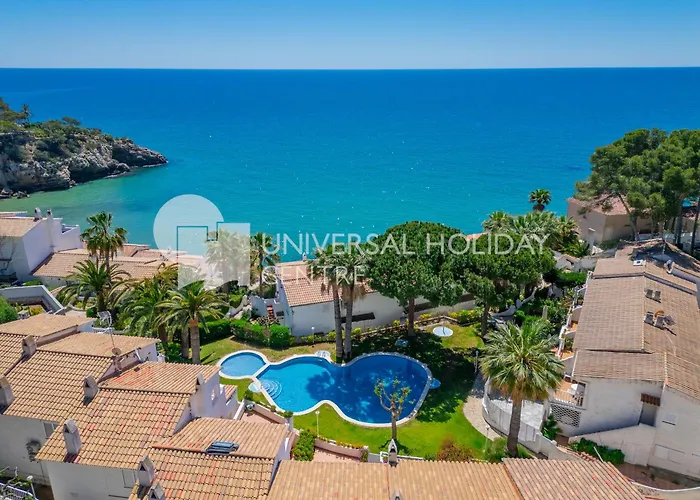 Uhc Casasblancas Family Complex