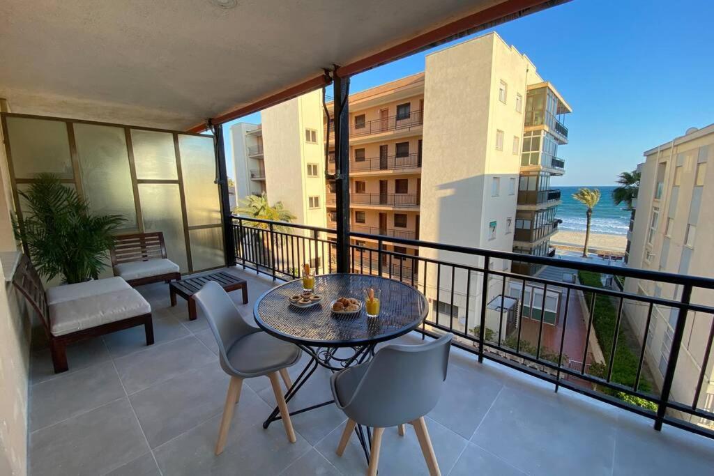 Amplio Apartamento Seaview Apartment *